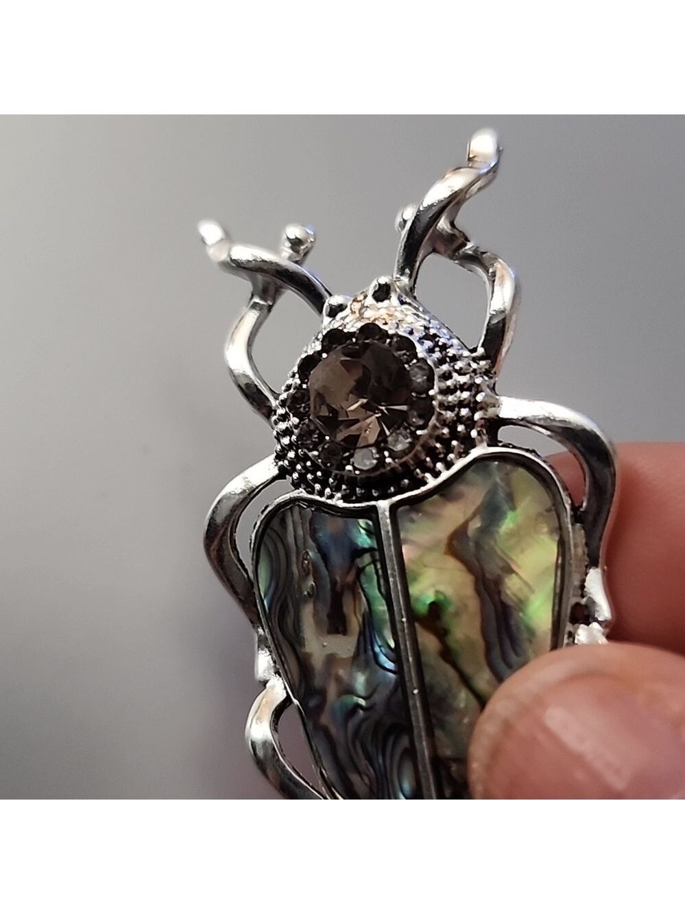Beetle Bug Brooch ABOLONE SHELL Just Amazing Must have not for the Girly Girl - Picture 4 of 7